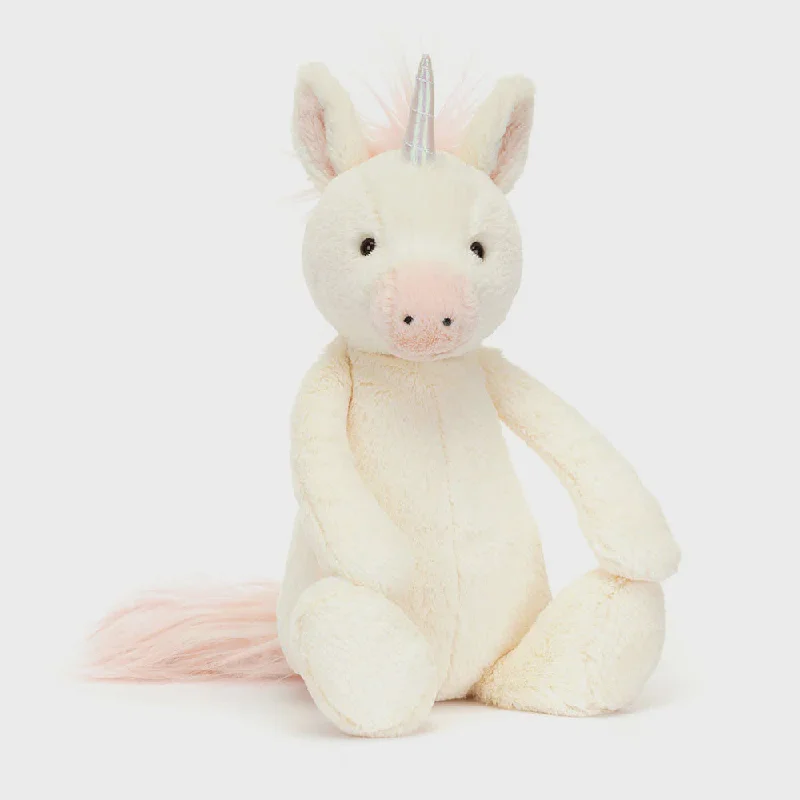 Cozy and gentle Jellycat attention to detailBashful Unicorn Original Medium