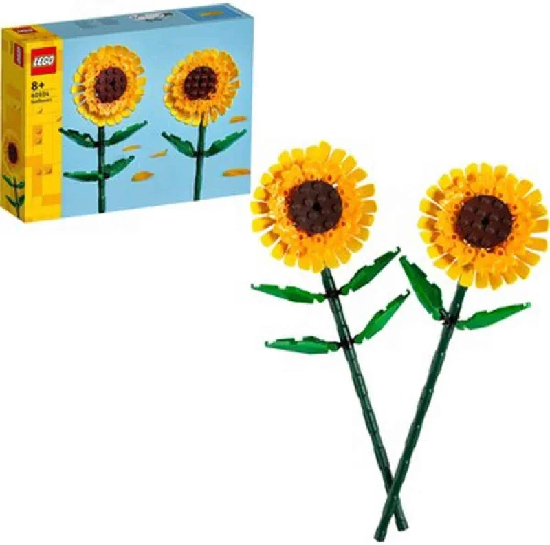 Promoting fine art skills LEGO modelsLEGO® Sunflowers 40524 Building Kit