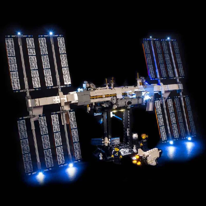 Universally loved LEGO toysLEGO International Space Station #21321 Light Kit