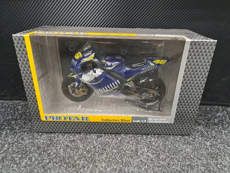 High-quality materials toys 1/9 Protar Valentino Rossi 2005 YAMAHA