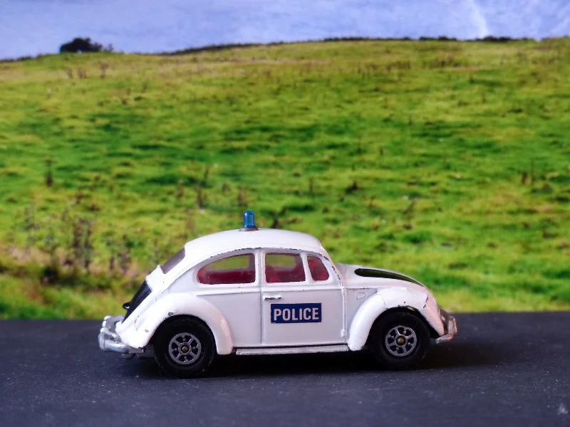 Playful toys 373 VW 1200 Police Car